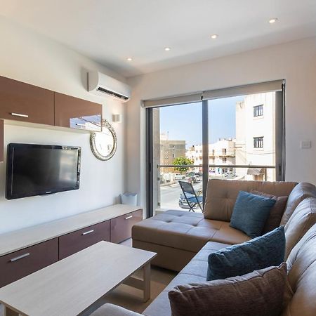 High-End Central Apt With Comfy Bed & Super Wifi By 360 Estates San Ġwann エクステリア 写真